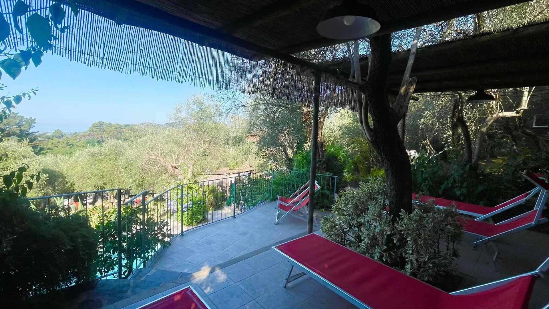 카마이오레 Casa Del Sole B&B