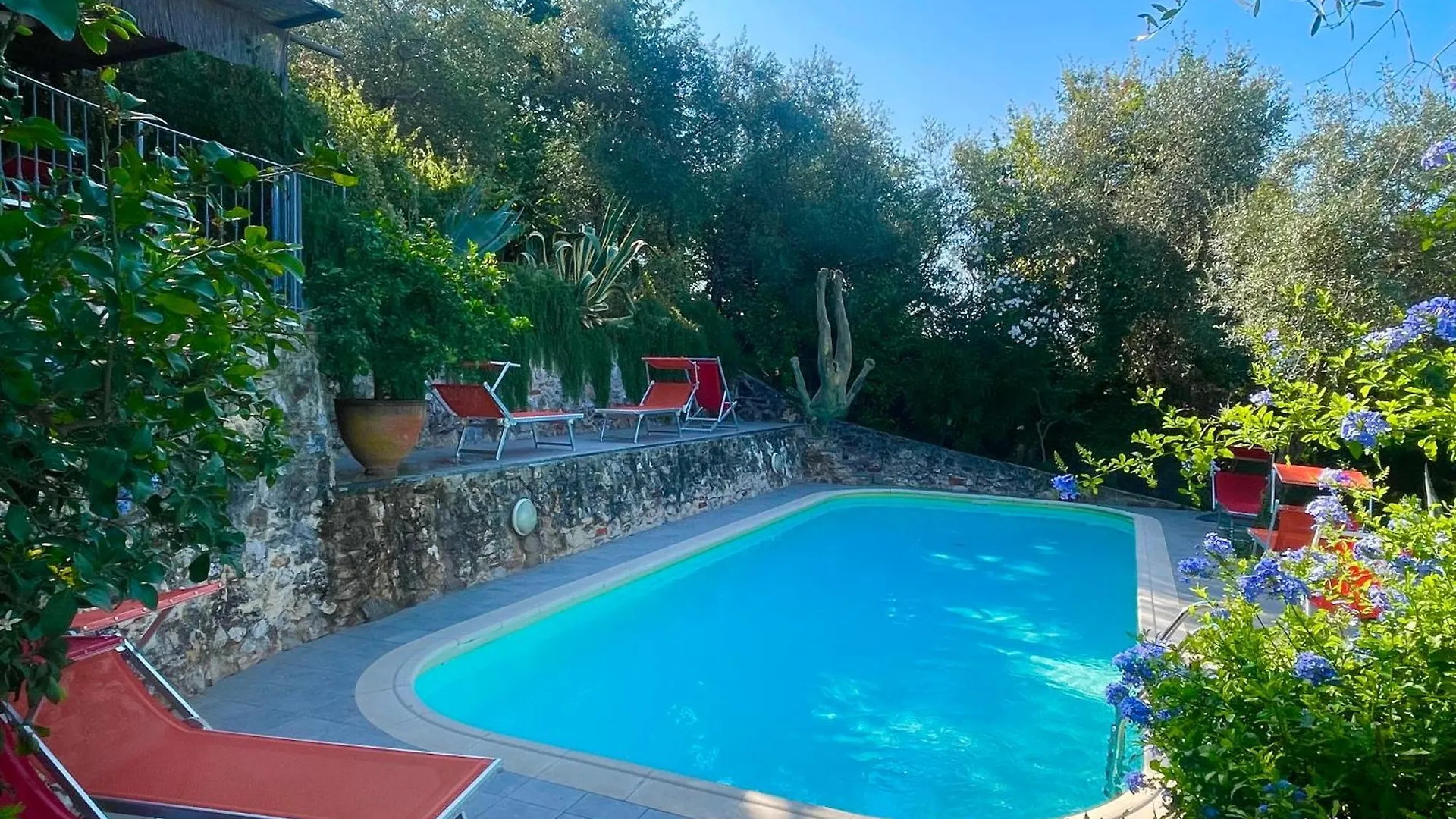 Casa Del Sole Bed & Breakfast Camaiore 0*,